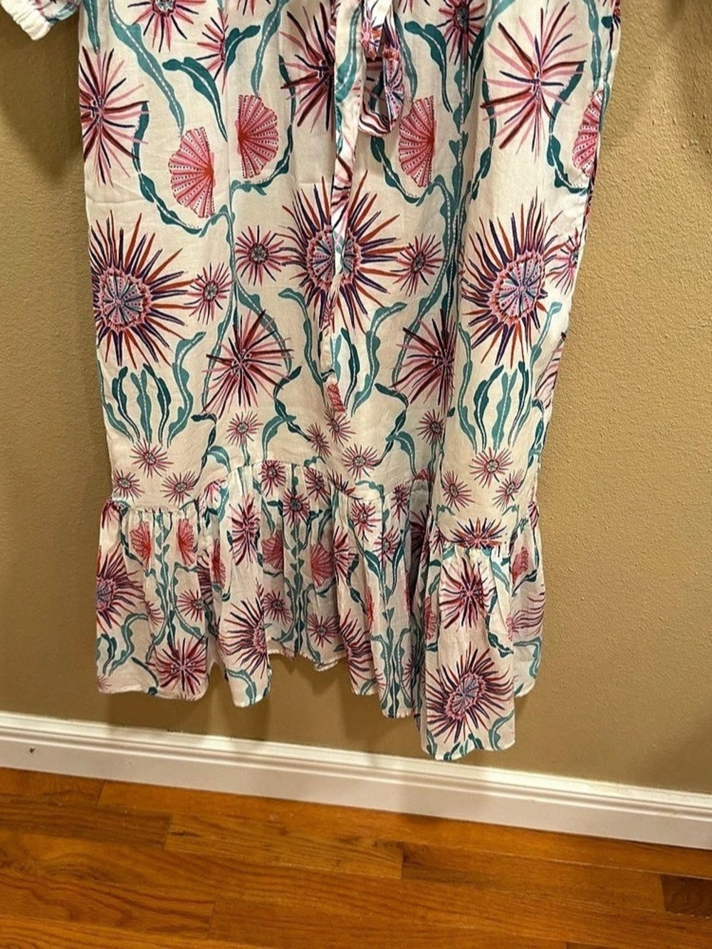 Tuckernuck Banjanan Bazaar Floral Midi Dress in White & Pink Size Small Cotton - Picture 10 of 12
